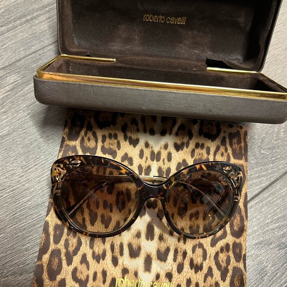 Roberto Cavalli Sunglasses